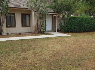 4212 Palm Bay Cir APT B, West Palm Beach, FL 33406