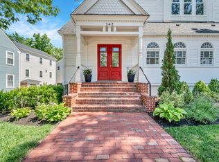 142 Main St #5, Amesbury, MA 01913