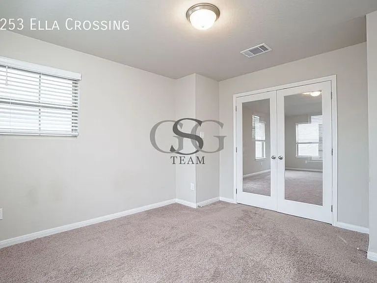 1253 Ella Xing — Photo 17