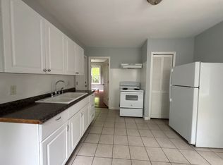 56 Dikeman St APT 2, Waterbury, CT 06704