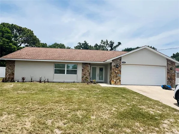 9535 Gary St, Hudson, FL 34669