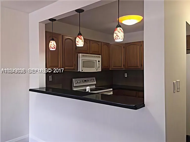 8185 NW 7th St #101 — Photo 2