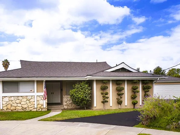 12754 Addison St, Valley Village, CA 91607