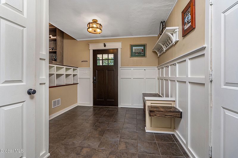 2nd image of 14 Evergreen Drive