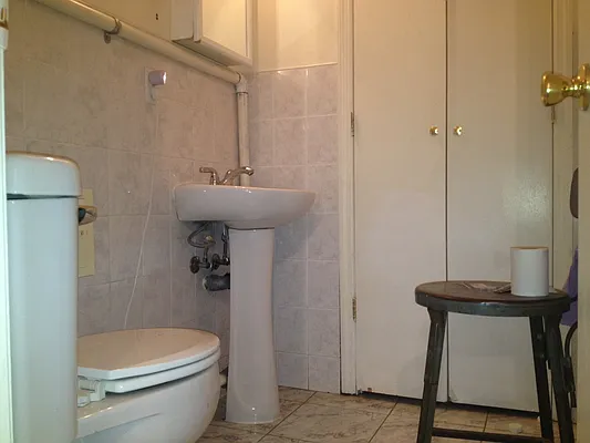 Rented by RBM Management | media 21