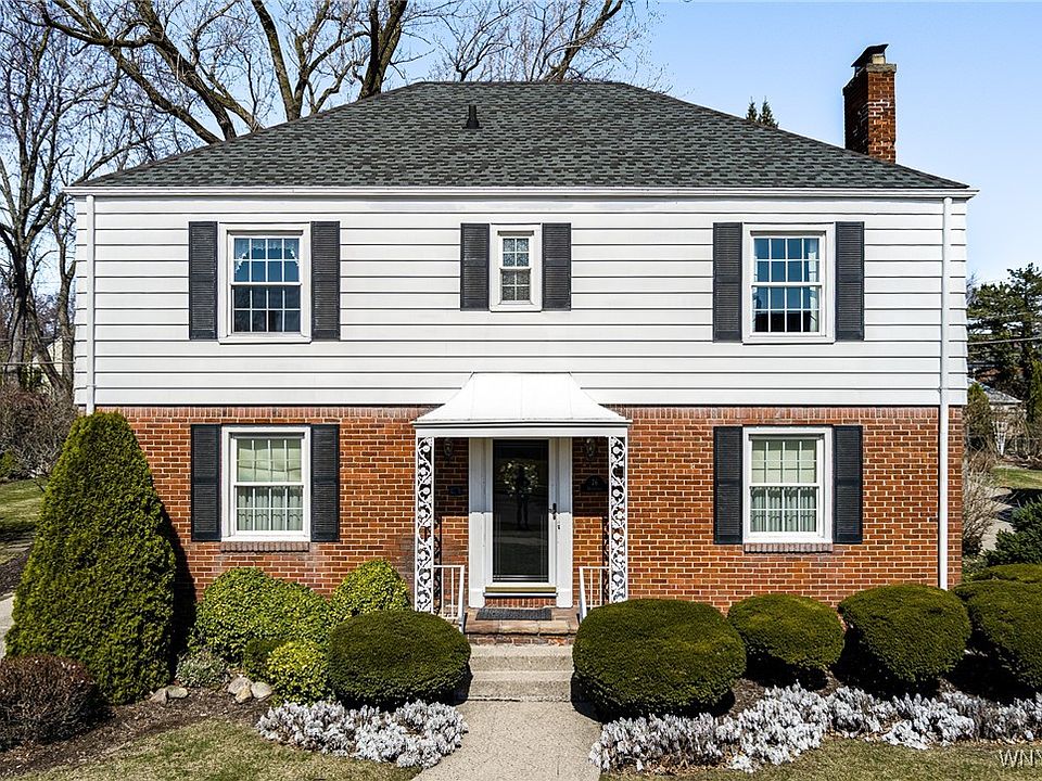1st image of 76 Deerhurst Park Blvd