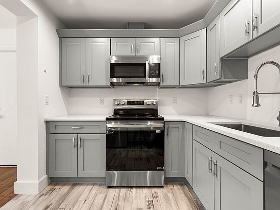 4th image of 245 E Main St #11