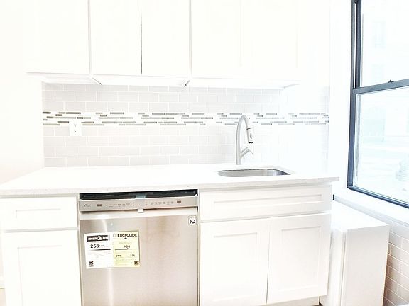 2nd image of 30-32 43rd St Unit 1R