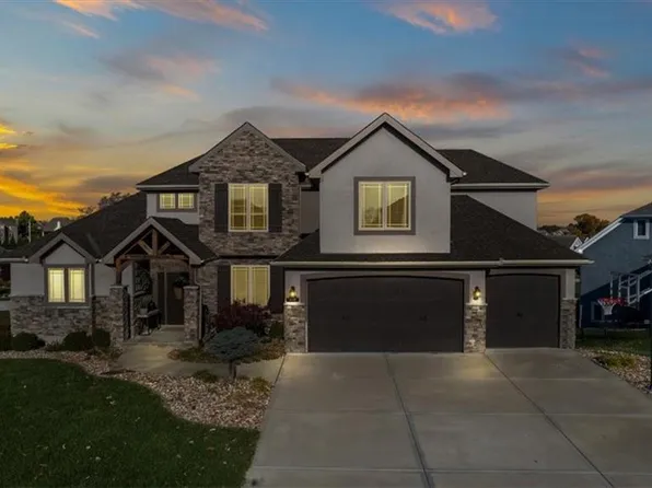 10412 N Brooklyn Ave, Kansas City, MO 64155