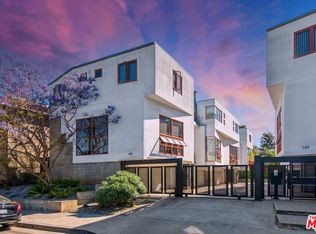 345 Rennie Ave APT 3, Venice, CA 90291