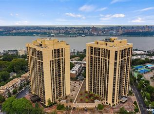 800 Palisade Avenue #807, Fort Lee, NJ 07024