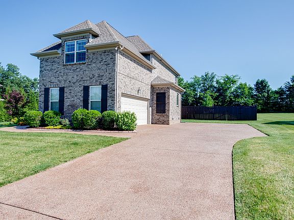 4th image of 704 Morriswood Dr
