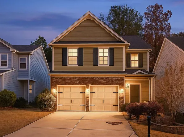 646 Royal Crest Ct, Canton, GA 30115