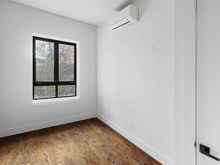 12 Belvidere St #3B — Photo 5