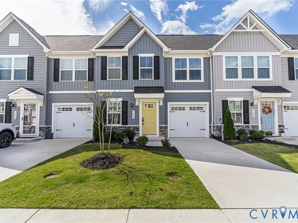 7254 Peyton Randolph Ln, New Kent, VA 23124