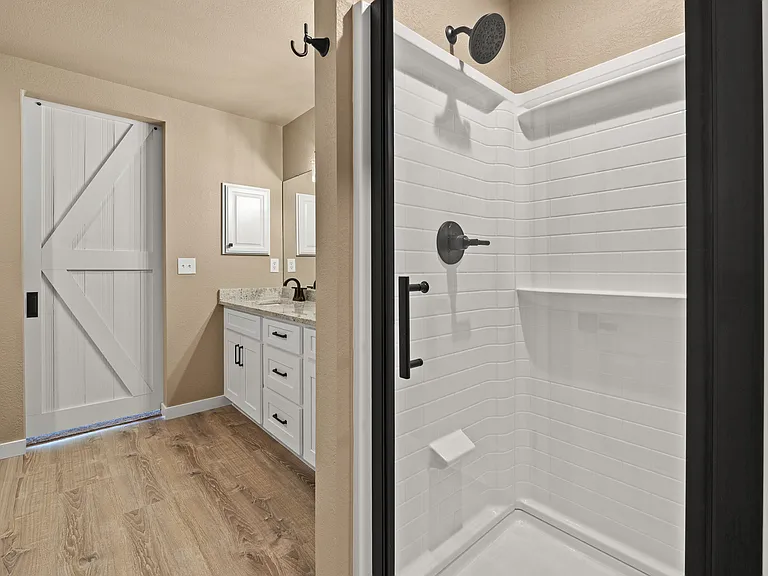 250 Rock Bridge Ln — Photo 34