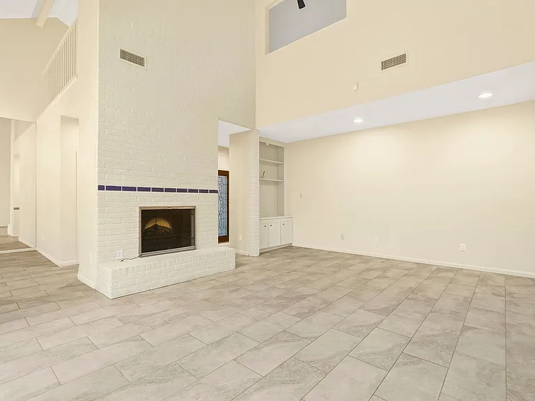 10125 Valley Forge Dr — Photo 7
