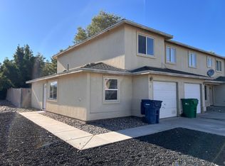 580 Starlite Dr UNIT A, Fernley, NV 89408