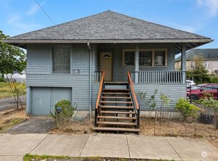 206 N E St, Aberdeen, WA