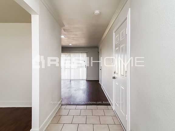 3rd image of 4909 Wyoming Trl