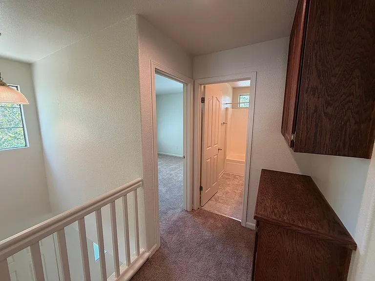 2821 Babson Dr — Photo 23