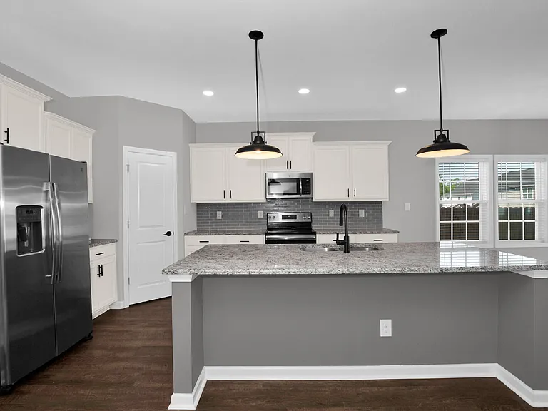 2346 Spinning Wheel Rd — Photo 17