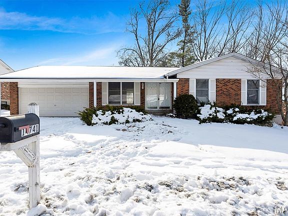 2nd image of 14741 Mondoubleau Ln