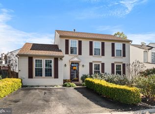 14937 McKnew Rd, Burtonsville, MD 20866