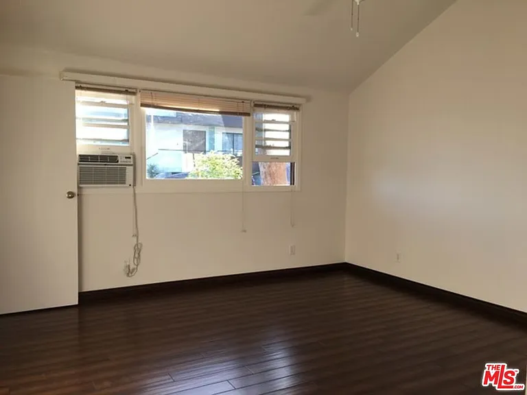3127 18th St #GUESTHOUSE — Photo 3