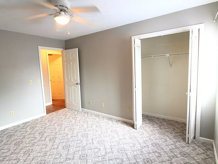 1030-8 Blue Ridge Dr — Photo 12