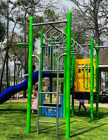 2810 Legends Crest Dr — Photo 32