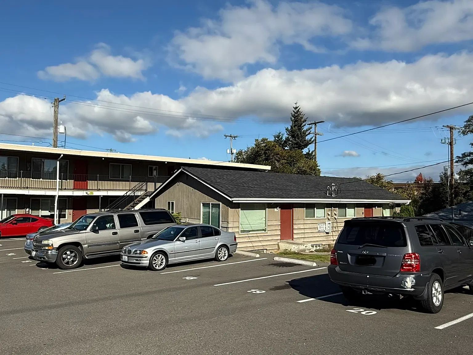 1 bed, 700 sqft, $1,675 — Photo 3