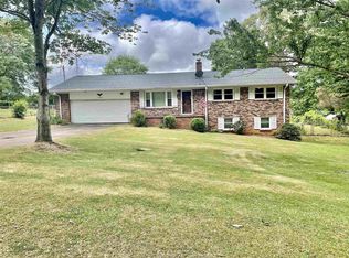 409 Zellen Dr, Spartanburg, SC 29303