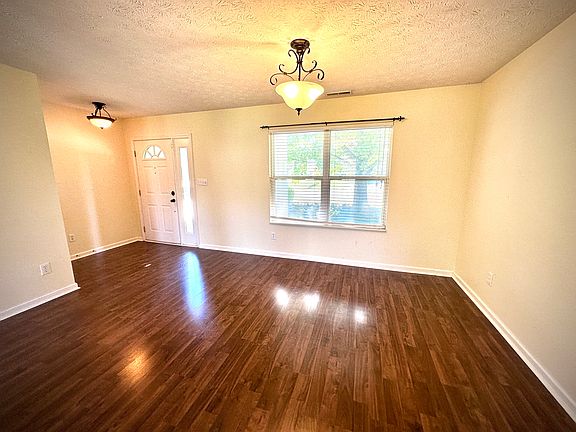 2nd image of 6280 Canterbury Dr