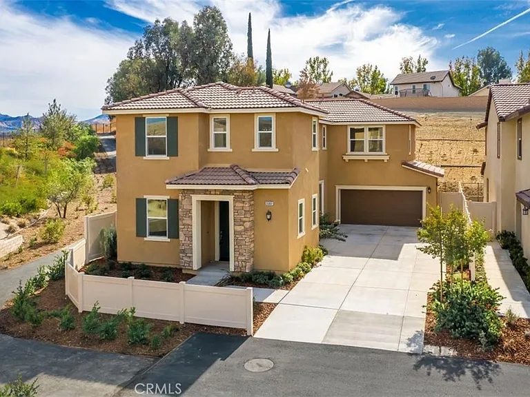 26801 Trestles Dr — Photo 1