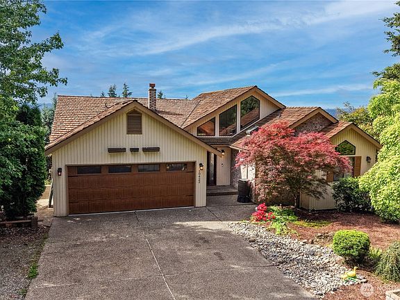 2nd image of 10422 45th Street Ct E