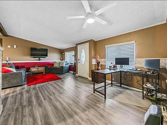 4th image of 2121 E Avenue I Spc 1