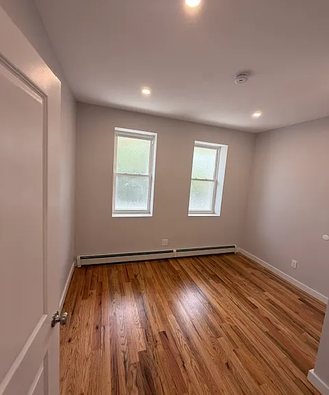 179 Saint Marys Ave #1 — Photo 5