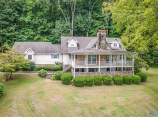 360 Berry Hollow Rd, Gurley, AL 35748