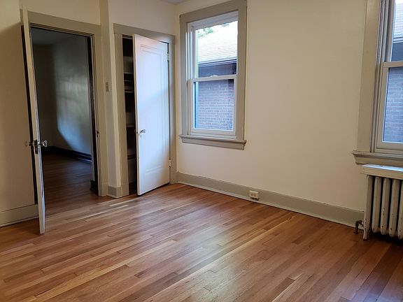 Bedroom unfurnished
