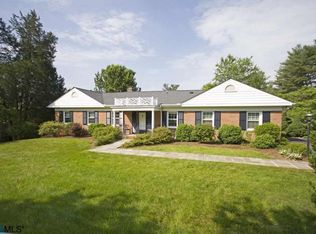 2405 Williston Dr, Charlottesville, VA 22901