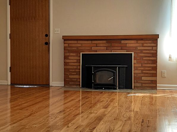 (undisclosed Address)