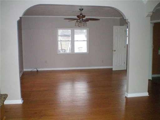 2nd image of 3800 Havana Pl