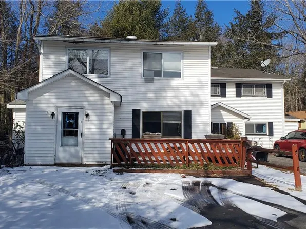 4 Peter Way, Kiamesha Lake, NY 12751