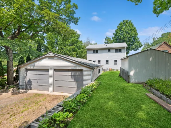 6338 Rambler Ln, Mound, MN 55364