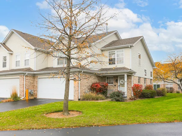 111 Hastings Ct #1314-4, Roselle, IL 60172