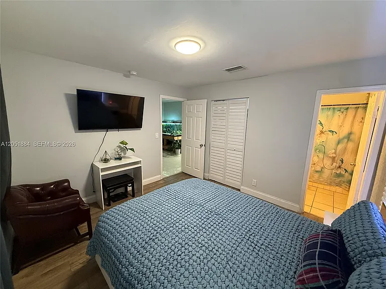 6362 Southgate Blvd #2 — Photo 7