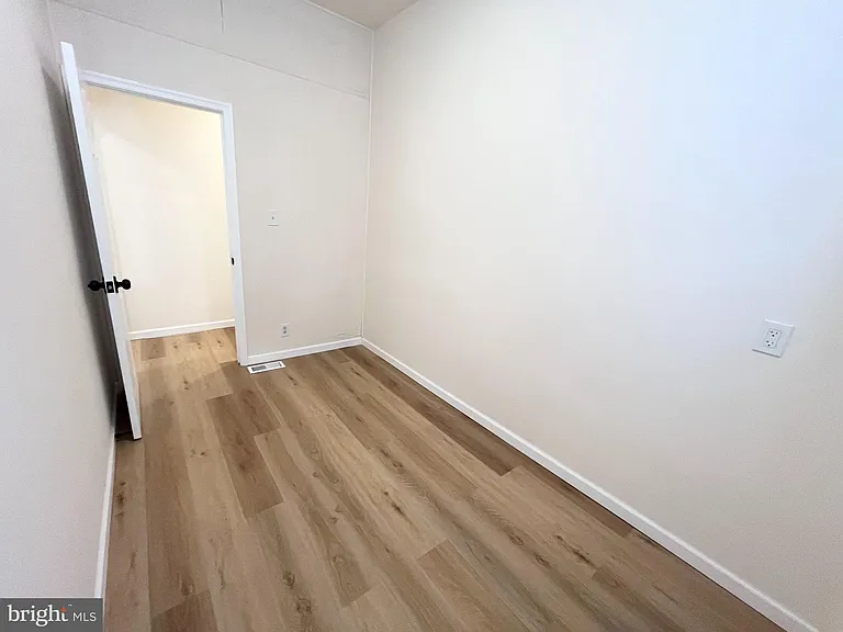 6249 Reedland St #1F — Photo 8