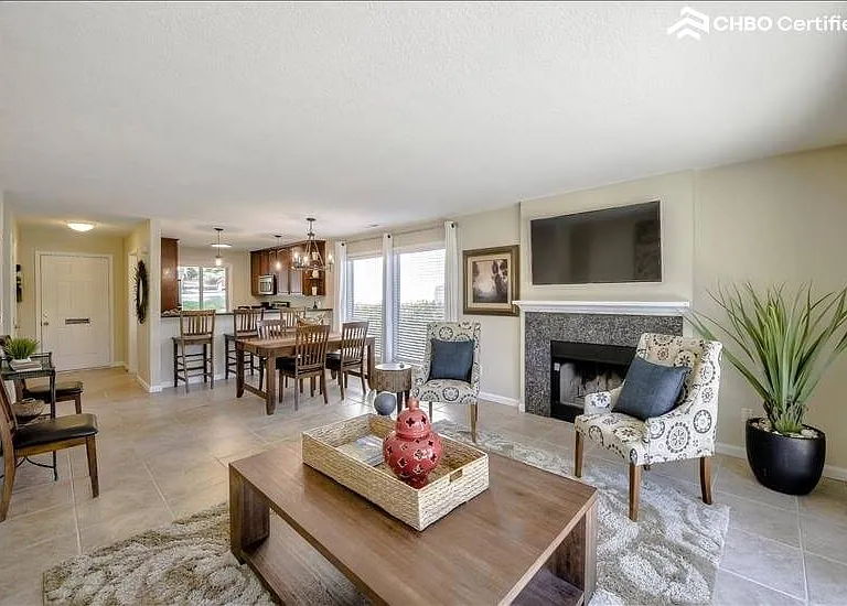 3911 Hills Ct — Photo 4