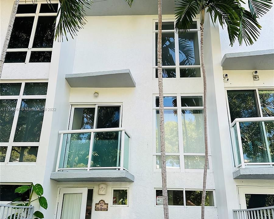 1st image of 1853 Jefferson Ave APT 5
